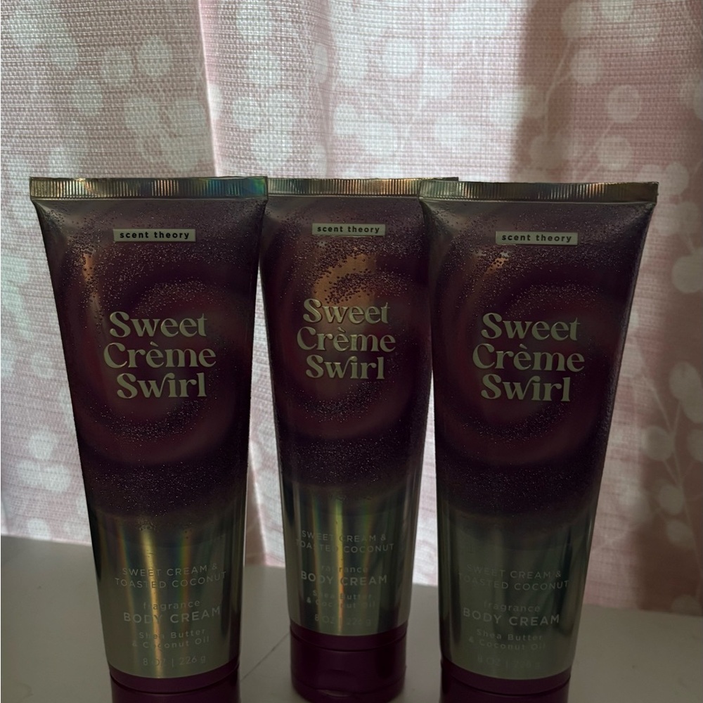 Scent Theory Sweet Creme Swirl Body Cream
